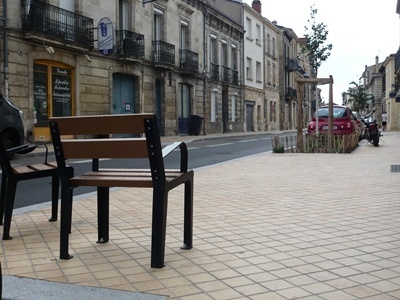 rue de Pessac (chaises)